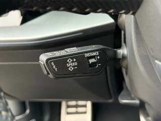 Audi A3 35 TFSI S-Line Automaat ACC B&O Black Style / 36