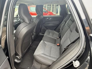 Volvo XC60 2.0 B4 Momentum Business  | Keyless | LED | Apple/Android | PDC v+a incl. Camera | Google | Elekt. Klep / 63