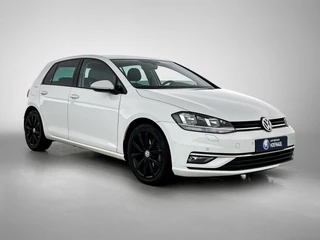 Volkswagen Golf 1.5 TSI Highline Business | Automaat | Adaptive Cruise | CarPlay | Stoelverwarming | Camera / 7