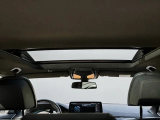 BMW 5 Series Touring 530e M sport PLUS panoramadak, electr trekhaak, lazer, VOL OPTIES! 1 e eigenaar, Origineel NL auto met nap / 36