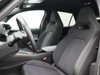 CUPRA Born Adrenaline 62 kWh 231 Pk | Stoel/Stuurverwarming | Camera | Adaptive Cruise | CarPlay | Beats Audio | 19 Inch | 74.166 Km !! / 9
