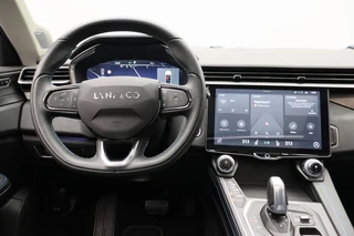 Lynk & Co 01 1.5 261PK Plug-in Hybrid Pano/dak Apple/Carplay Adaptive/Cruise / 11