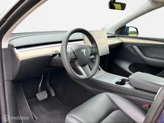 Tesla Model Y Long Range Dual Motor / 8