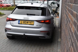 Audi A3 Sportback 35 TFSI Pro Line / 18