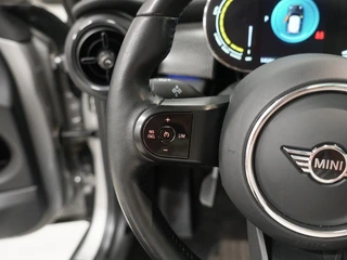 MINI Electric 33 kWh Panoramadak | Harman Kardon | Leder / 40