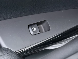Kia Picanto 1.0 DPI DynamicLine  Airco - Apple Carplay/Andriod Auto - Cruise Control - Navigatie - Fabrieksgarantie Tot 05-2032 - Virena Zekerheidspakket €895,- / 35