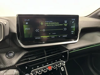 Peugeot 208 1.2 PureTech GT Pack Pano Carplay Camera Stoelverwarming / 33