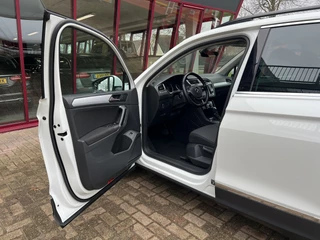 Volkswagen Tiguan 1.4 TSI ACT Highline  | ACC | Navi | PDC | Stoelverw. | / 8