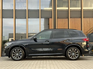 Bmw X5 xDrive45e High Executive M Sport | SOH 99% | ACC | Luchtvering | Panorama-dak / 6