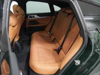 BMW i4 M50 84 kWh Schuifdak | Harman Kardon | CoPilot / 29