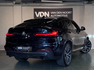 BMW X4 xDrive20i High Executive M-Sport Pano Camera Trekhaak HUD 21'' / 4