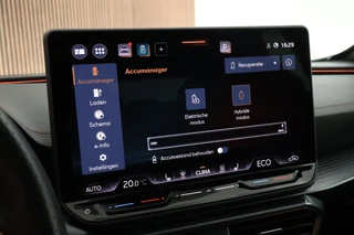 CUPRA Formentor 1.5 TSI 272pk e-Hybrid VZ Performance Sennheiser Keyless Camera Memory Virtual Cockpit Panoramadak Navigatie / 30