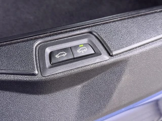 BMW X5 xDrive45e High Executive BOMVOL! | PANO | HARMAN KARDON | LASER LED | ELEK. ACHTER KLEP | ELEK. TREKHAAK | STOELVERWARMING | ELEK. MEM. SEAT | ACHTERUITRIJCAMERA | 22'' VELGEN | RIJKLAAR PRIJS + 12 MND BOVAG GARANTIE | / 15