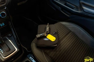 Ford EcoSport 1.0 EcoBoost Titanium | Navi via app | Camera | Automaat / 18