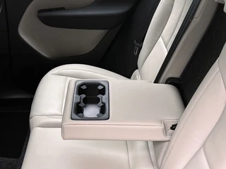 Volvo XC40 1.5 T5 Recharge Inscription 262 PK | Leder | Camera | Carplay | Elek. Kofferklep | / 15