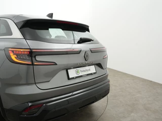 Renault Austral 1.3 MILD HYBRID 140PK EQUILIBRE  |  Pack City | Camera | Stoelverwarming / 51