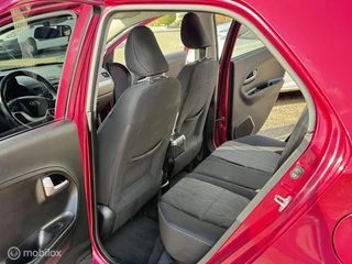 Kia Picanto 1.2 CVVT World Cup Ed. AIRCO 5DRS STOEL+STU.VERW / 13