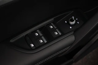 Audi Q5 50 TFSI e 299pk quattro S edition Trekhaak Virtual Cockpit Led Keyless ACC Stoelverwarming 2x S-Line / 15