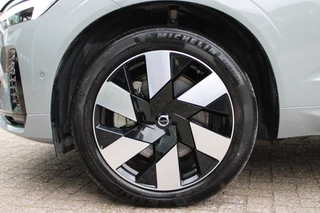 Volvo XC60 2.0 T8 Plug-in hybrid AWD Ultra Dark  | Head-Up | Panoramadak | Leder | H&K | BLIS / 9