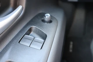 TOYOTA AYGO X ENVY 5-DRS AUTOMAAT TREKHAAK CLIMA AD-CRUISE NAVI JBL-AUDIO APPLE/ANDROID CAMERA / 7