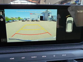 Kia EV3 GT-Line Business Edition 81.4 kWh | Navigatie | Stoel + Stuur verwarming | Navigatie | Climate control | Parkeer camera achter / 19