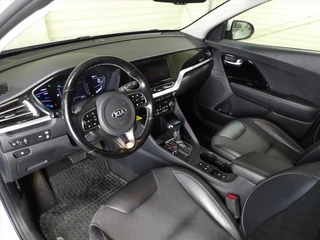 Kia Niro 1.6 GDi Hybrid 141pk DCT6 DynamicLine / 15