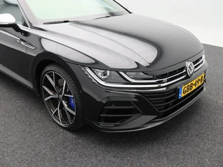 Volkswagen Arteon Shooting Brake 2.0 TSi 320 Pk R 4Motion | Stoel/Stuurverwarming | Memory | Head UP | Harman/Kardon | Panoramadak | Trekhaak | 20 Inch | 53.014 Km !! / 13