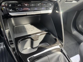 Citroen C3 1.2 Turbo 100pk Max | Apple Carplay/Android Auto | Achteruit rijcamera | Voorstoelen verwarmd | lichtmetalen velgen 17" | elektrische ramen voor / 22