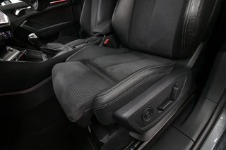 Audi Q3 Sportback 45 TFSI e PHEV S Edition (S-Line) / 7