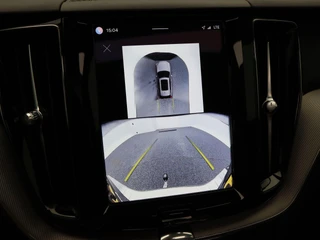 Volvo XC60 2.0 T8 455 Pk Plug-in hybrid AWD Plus Bright | Panoramadak | Trekhaak | 360° Camera | Harman Kardon | Leder | 19 Inch | 35.116 Km!! / 28