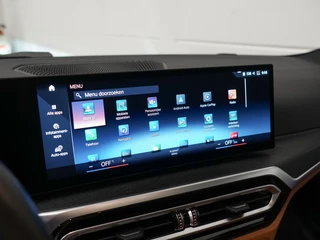 BMW i4 M50 84 kWh Schuifdak | Harman Kardon | CoPilot / 19