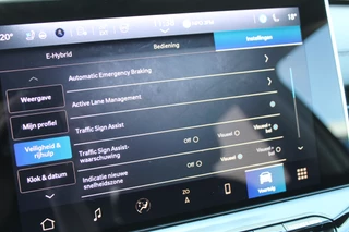 Jeep Compass 4xe 240 Plug-in Hybrid Electric Summit | Panoramadak | Leder | 360 | Stoelverwarming/ventilatie | BLIS / 40