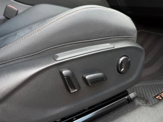 CUPRA Terramar 1.5 TSI e-Hybrid VZ Performance 272PK Elek trekhaak Leder 360 camera HUD Matrix LED / 26