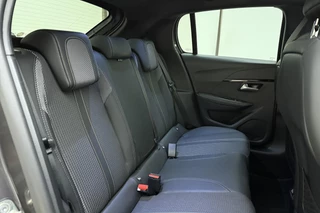 Peugeot 208 1.2T 100pk GT 3D-Cockpit l Keyless l | Achteruitrijcamera | LED l Voorstoelen Verwarmd l Apple Carplay & Android Auto 10'' l Navigatie l Lichtmetalen Velgen l Parkeersensoren / 16