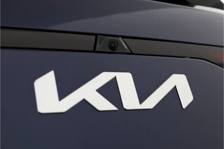 Kia EV5 GT-Line Business Edition 81.4 kWh  1.200 kg trekgewicht - Panoramadak met schuif-/kantelfunctie - 19" Inch velgen Fabrieksgarantie tot 2033 / 35