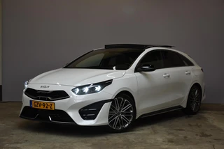 Kia Proceed 1.5 T-GDi 140pk DCT7 GT-PlusLine PANO DAK / 2