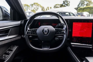 Renault Espace E-Tech full hybrid 200 techno 7p. | Trekhaak | Camera | ACC / 8