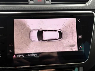 Škoda Superb Combi 1.4 TSI iV Laurin & Klement / 40