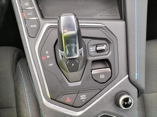 Lynk & Co 01 1.5 PHEV 262PK Adapt.Cruise 360° Cam Carplay Plug-in Stoelverw Vol opties! / 28
