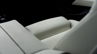 BMW i5 Touring eDrive40 84 kWh / 93