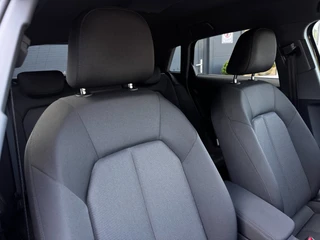 Audi A3 Sportback 40 TFSI e 204 PK Advanced edition | 93 % SOH | Audi dealer onderhouden | Camera | Stoelverwarming / 16