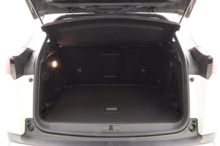 Peugeot 3008 1.2 PureTech Crossway 130 PK | Navigatie | Camera | Climate contro| Keyless | Lichtmetalen velgen | Extra getint glas | Cruise control / 14