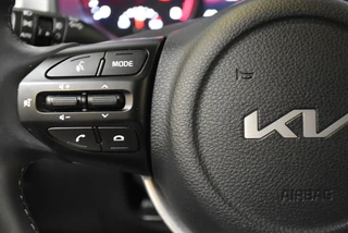Kia Stonic 1.0 T-GDi 100pk DynamicPlusLine / 18