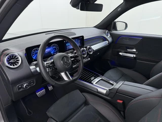 Mercedes-Benz EQB EQB 300 4Matic AMG / 23