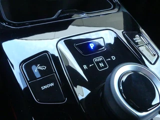 Suzuki e VITARA Select 61 kWh € 4.300,- DEMO VOORDEEL. / 27