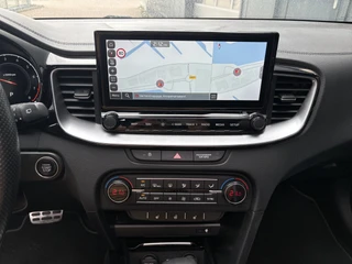 Kia ProCeed 1.5 T-GDi 160pk Automaat GT-PlusLine  SCHUIFDAK/JBL/CAMERA/DODEHOEK/AFN.TREKHAAK/18INCH / 4