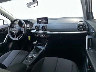 Audi Q2 30 TFSI Pro Line App-Connect DAB+ Climate Control Parkeersensoren / 4