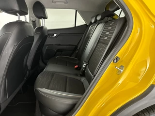 Kia Stonic 1.0 T-GDi MHEV GT-Line Navigatie | Lederen bekleding | 17'' L.M. Velgen / 20