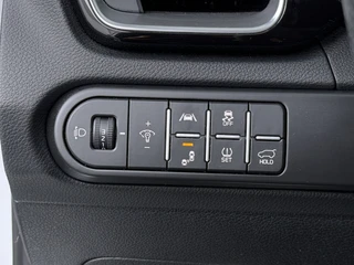 Kia ProCeed 1.0 T-GDi GT-Line  - Panorama dak - Elektrische Achterklep - Cruise Control - Navigatie - Climate Control - - Fabrieksgarantie tot 10-2030 / 23