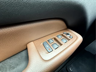 Volvo XC60 2.0 T6 AWD Business Pro  Panoramadak, Trekhaaak, NL. Auto / 23